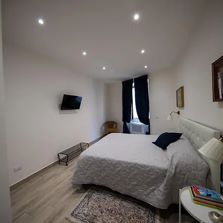 Sweethome Confortevole Bilocale Vicino Stazione Aria Condizionata Wifi Апартаменты *